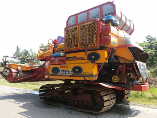 ขายด่วน KM 51 สวยๆ เช็คแล้วครับพร้อมลุยนาปีครับ (ทีมงานรถคุณภาพ)