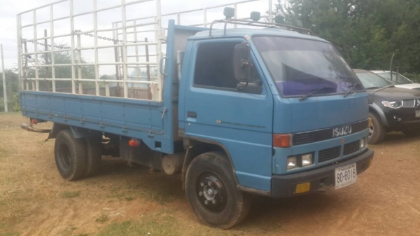 ขายด่วนหกล้อ115 NPR59LU5M สภาพพร้อมใช้ เอกสารพร้อมยาว4.3เมตรรีบจอง 0801515451