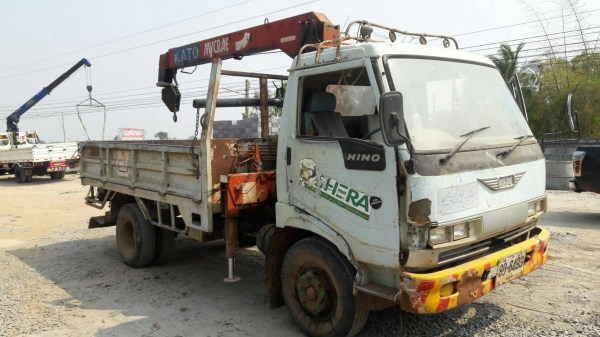 หกล้อ IHNO ติดเครน UNIC 3ตัน ช่วงล้างใหญ่ เกียร์ร็อก Fหน้าFหลัง เอกสารพร้อมโอน หกล้อ IHNO ติดเครน UNIC 3ตัน ช่วงล้างใหญ่ เกียร์ร็อก Fหน้าFหลัง เอกสารพร้อมโอน