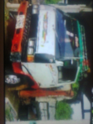 หกล้อ IHNO ติดเครน UNIC 3ตัน ปั้มเครน5ตัน ช่วงล้างใหญ่ เกียร์ร็อก Fหน้าFหลัง เอกสารพร้อมโอน