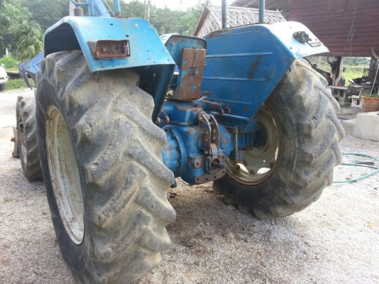 รถไถ FORD 6600 สนใจติดต่อ 081 - 6079515 รถไถ FORD 6600 สนใจติดต่อ 081 - 6079515