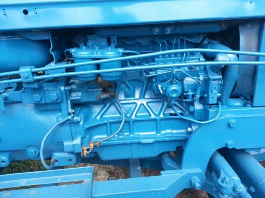 รถไถ FORD 6600 ( ตัวแท้.) ( เสื้อลาย ) สนใจติ ดต่อ 081 - 6079515 รถไถ FORD 6600 ( ตัวแท้.) ( เสื้อลาย ) สนใจติ ดต่อ 081 - 6079515