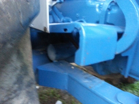 รถไถ FORD 6600 ( ตัวแท้.) ( เสื้อลาย ) สนใจติ ดต่อ 081 - 6079515 รถไถ FORD 6600 ( ตัวแท้.) ( เสื้อลาย ) สนใจติ ดต่อ 081 - 6079515