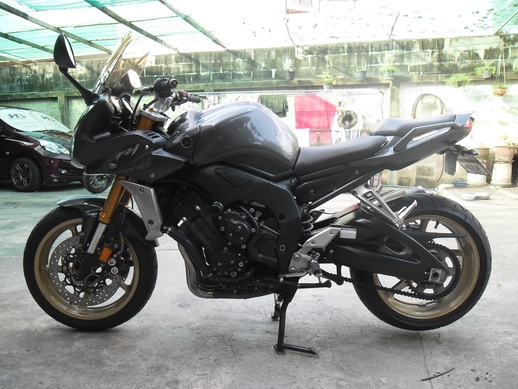 ขาย FZ-1 (fazer1000) รถศูนย์ ปี08 ทะเบียนแท้