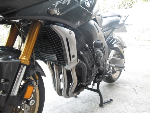 ขาย FZ-1 (fazer1000) รถศูนย์ ปี08 ทะเบียนแท้