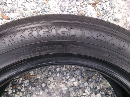 ขายยาง GOOD YEAR 205/55R16 ยางสัปดาห์ที่15 ปี12 ดอกยางสวยลึกนิ่มเท่ากัน 1 ชุด