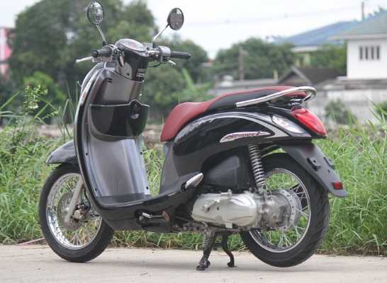 @@@  ( โฉมใหม่...ไม่แพง..ช้า..อดแน่ๆ ) ขาย ฮอนด้า Scoopy i  NEW  เกือบปี 2013 ราคา 26,000 บาท     @@@