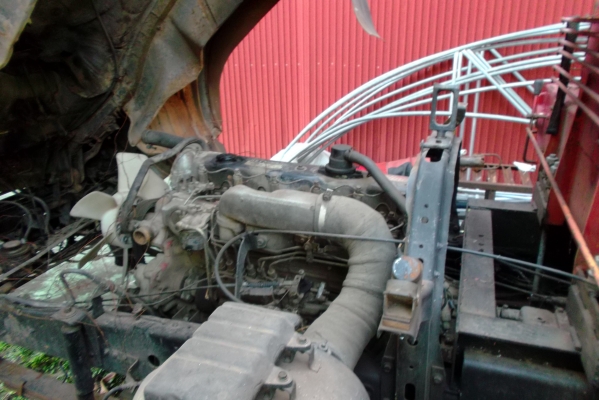 ขายด่วนรภ6ล้อHINOFDเครือง185แรงม้ารถสวยมากยาง8.25