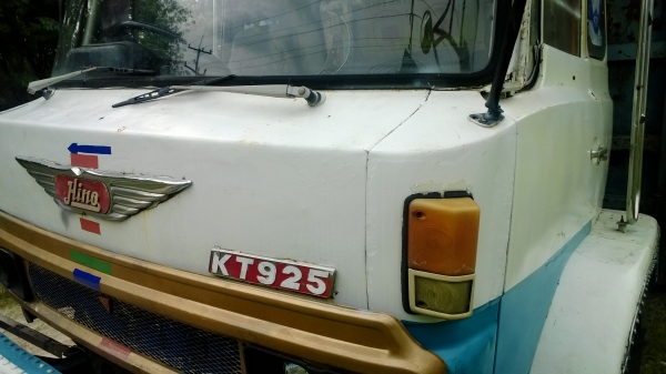 10ล้อเพลาเดียว KT925 เก่าแต่แจ๋ว....เครื่องนิ่ม คัสซีสวยมาก หัวเก๋งยกเบา..