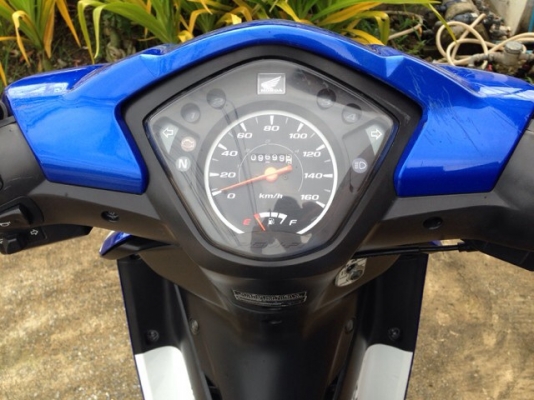 ขาย Wave 110i ปี2012 รถบ้านเครื่องเดิมๆ ทะเบียนครบ