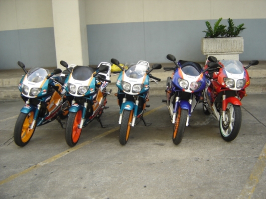 NSR PROARM 150SP ขายด่วน กทม  สีแดง ขาว  สภาพดีครับ เครื่องยนต์ ดีเยี่ยมครับ สนใจติดต่อด่วน 0808051985 คุณ แจ็ค ราคา พิเศษ อยู่ ที่ กทม สีลม ซอย 10  บางรัก  กทม 10500