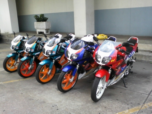 NSR PROARM 150SP ขายด่วน กทม  สีแดง ขาว  สภาพดีครับ เครื่องยนต์ ดีเยี่ยมครับ สนใจติดต่อด่วน 0808051985 คุณ แจ็ค ราคา พิเศษ อยู่ ที่ กทม สีลม ซอย 10  บางรัก  กทม 10500