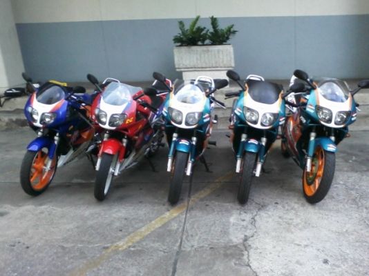 NSR PROARM 150SP ขายด่วน กทม  สีแดง ขาว  สภาพดีครับ เครื่องยนต์ ดีเยี่ยมครับ สนใจติดต่อด่วน 0808051985 คุณ แจ็ค ราคา พิเศษ อยู่ ที่ กทม สีลม ซอย 10  บางรัก  กทม 10500