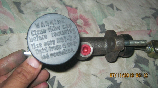 แม่ปั๊้มพ์เบรคของใหม่ 600 พร้อมส่ง แม่ปั๊้มพ์เบรคของใหม่ 600 พร้อมส่ง