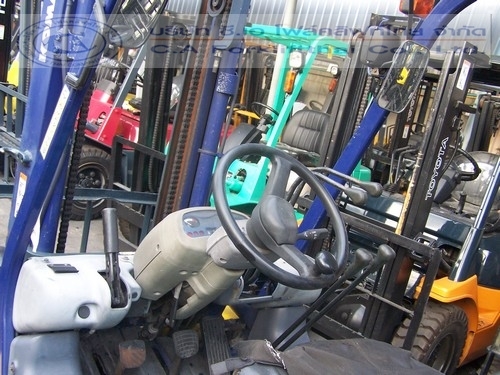 ขาย รถโฟล์คลิฟท์ KOMATSU รุ่น FG20C -12