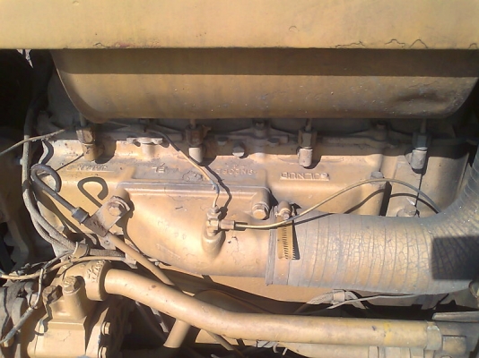 แทรคเตอร์ CAT D3 B ใบมีด 6 ทิศทาง