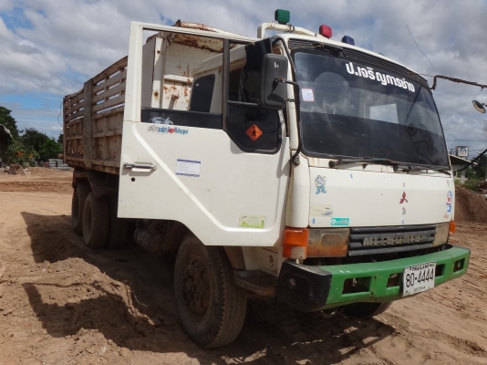 ขายด่วน รถสิบล้อสองเพลาดัมพ์ MITSU TD มี 3คัน ขายพร้อมกัน สภาพดี เอกสารพร้อม ขายด่วน รถสิบล้อสองเพลาดัมพ์ MITSU TD มี 3คัน ขายพร้อมกัน สภาพดี เอกสารพร้อม