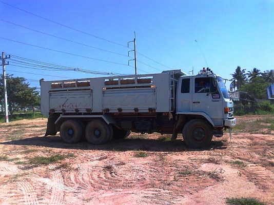 สิบล้อ ISUZU ROCKY ปี 39 195 แรงม้า รถสวยราคาต่อรองได้