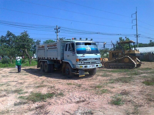 สิบล้อ ISUZU ROCKY ปี 39 195 แรงม้า รถสวยราคาต่อรองได้