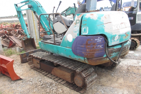 KOMATSU PC30-7 เก่านอก พร้อมใช้สุดๆ KOMATSU PC30-7 เก่านอก พร้อมใช้สุดๆ