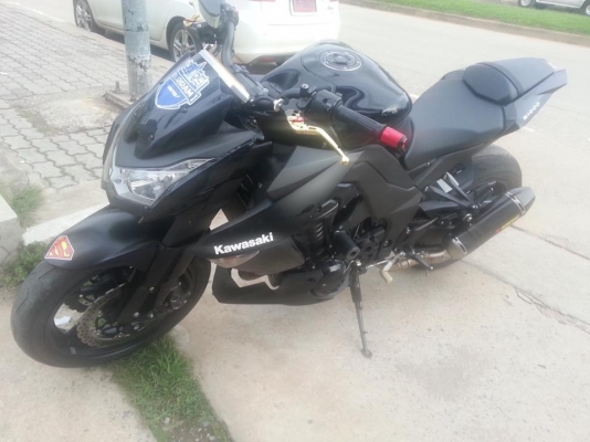 Kawasaki z1000 ปี 2011 inv. ท่อ Aka full รถสดสวยม๊าก  วิ่งน้อย สภาพสวยจัด
