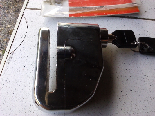 (มีVDO)สำหรับผู้ที่ป้องกันรถหาย กุญแจล็อคจานเบรคใช้ล็อคอย่างอื่นๆได้ด้วยที่ต้องการอยากให้เตือนเสียงดังมาก