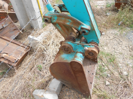 มาแล้วจร้า รถขุด KOMATSU PC30-7 เก่านอก