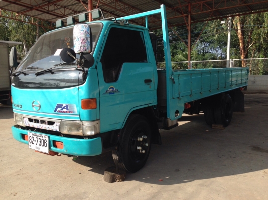 ขายด่วนรถ 6 ล้อ Hino FA สภาพพร้อมใช้งาน เครื่องดี คัสซีสวย ขายด่วนรถ 6 ล้อ Hino FA สภาพพร้อมใช้งาน เครื่องดี คัสซีสวย
