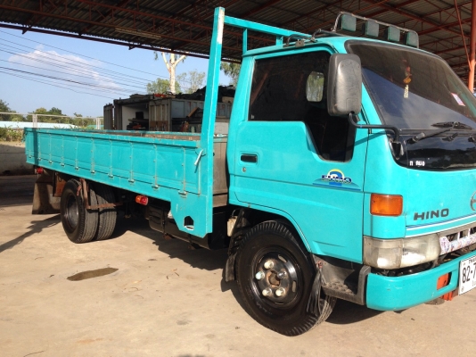 ขายด่วนรถ 6 ล้อ Hino FA สภาพพร้อมใช้งาน เครื่องดี คัสซีสวย ขายด่วนรถ 6 ล้อ Hino FA สภาพพร้อมใช้งาน เครื่องดี คัสซีสวย