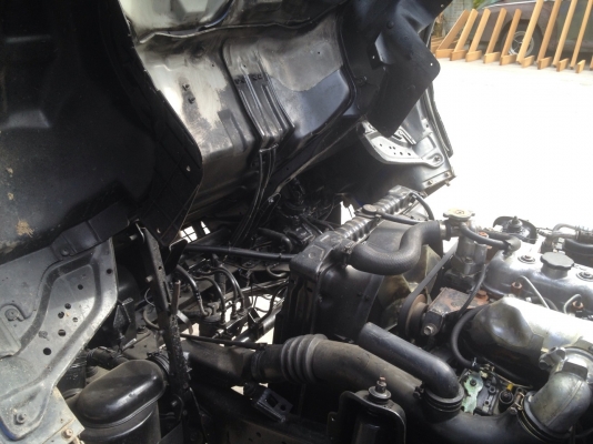 ขาย isuzu หกล้อ