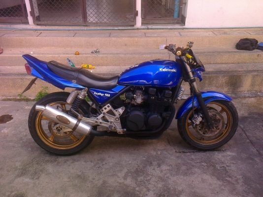 ขออนุญาตขาย kawasaki zephyr 400 (inv.)