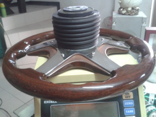 พวงมาลัยลายไม้ ANTERA  RACING  1500