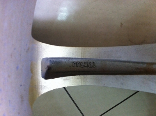 ขาย Mag RG2 ขอบ 17 สี่รู100 เหลือ 1 วงครับ 1400฿ มาเอาไปเลย