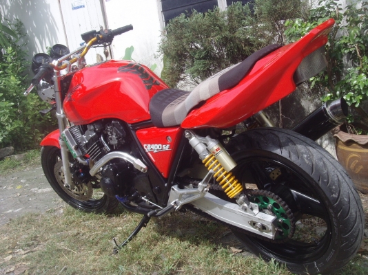 ขาย/แลก Honda cb400 ปี 94 อินวอย+สรรพสามิต.ของแต่งเต็มรำ สีพึ่งทำมา59000