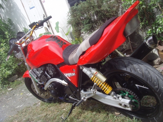 ขาย/แลก Honda cb400 ปี 94 อินวอย+สรรพสามิต.ของแต่งเต็มรำ สีพึ่งทำมา59000