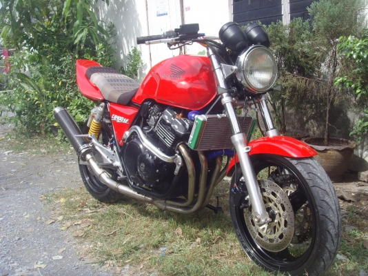 ขาย/แลก Honda cb400 ปี 94 อินวอย+สรรพสามิต.ของแต่งเต็มรำ สีพึ่งทำมา59000