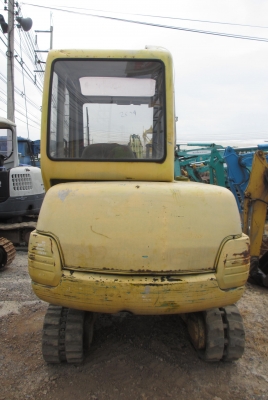 จองก่อนได้ก่อน KOMATSU PC25-1 เก่านอก