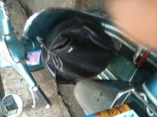 ขายเวสป้าสปิ้นส่งของ