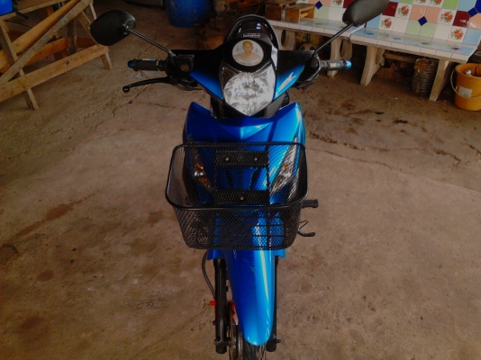 WAVE 125 เดิมๆ ผู้หญิงใช้ ครับ