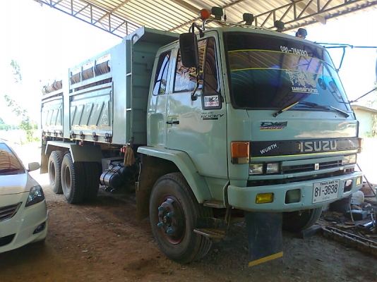 รถสิบล้อ อีซูสุ นางฟ้า 195 แรงม้า รถปี 39 รถสวย มีทะเบียนครบ