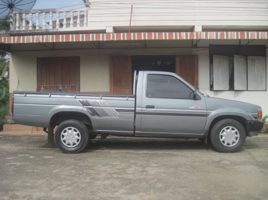 ขาย NISSAN Big M ฝาแดงปี35 พวงมาลัยเพาเวอร์ ขาย NISSAN Big M ฝาแดงปี35 พวงมาลัยเพาเวอร์