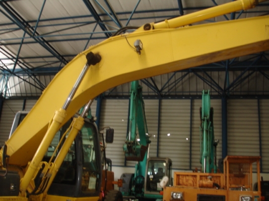 Sumitomo SH200-5 นำเข้าจากญี่ปุ่นถึงไทยแล้ว เชิญมาตรวจสภาพได้เลยครับ