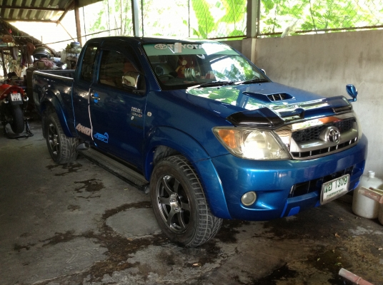 ขาย โตโยต้า วีโก้ 3000cc ตัวtop 4x4 เครื่องเสียงชุดใหญ่ ล้อแม็ก18