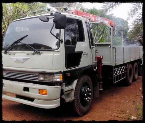 10ล้อ 1 เพลา Hino FL3H 195 แรงม้า ติดเครน unic 3.3ตัน ปี35