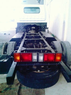 รถบรรทุก ISUZU NPR 1 เพลา