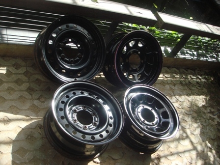 ขายล้อกะทะเหล็กขอบ 16 x 7นิ้วu s a 2วงและญี่ปุ่น 2วง6รู 139 ครับ ขายล้อกะทะเหล็กขอบ 16 x 7นิ้วu s a 2วงและญี่ปุ่น 2วง6รู 139 ครับ