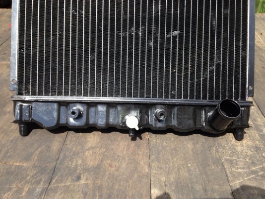 หม้อน้ำ honda civic EG 1200 พร้อมส่งEMSฟรี หม้อน้ำ honda civic EG 1200 พร้อมส่งEMSฟรี