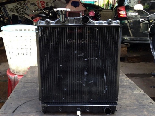 หม้อน้ำ honda civic EG 1200 พร้อมส่งEMSฟรี หม้อน้ำ honda civic EG 1200 พร้อมส่งEMSฟรี