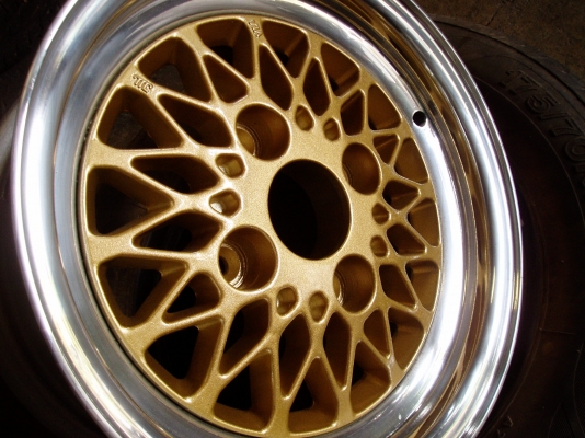 ขายล้อแม็กขอบ13 ขับหลัง4วงพร้อมยาง ขายล้อแม็กขอบ13 ขับหลัง4วงพร้อมยาง