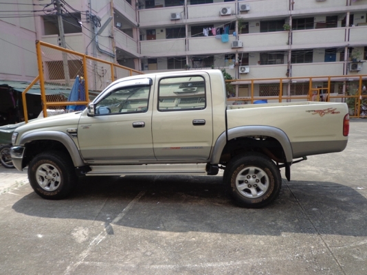 ขายToyota Hilux Tiger Sport Cruiser  2.5D4D  4WD ปี 2002 อยู่ห้วยขวาง กทม. ขาย 250,000บาท